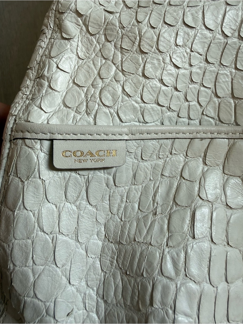 Coach - Picture 9 of 9
